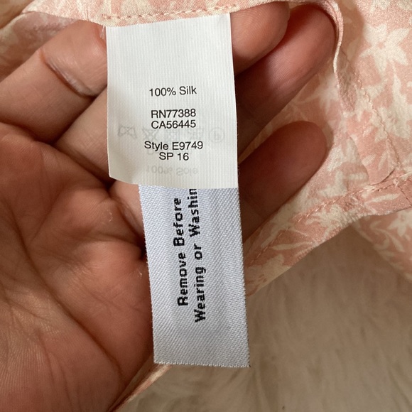 Madewell Bellshift Nightlily Pink Silk Blouse Size XS - Picture 4 of 9